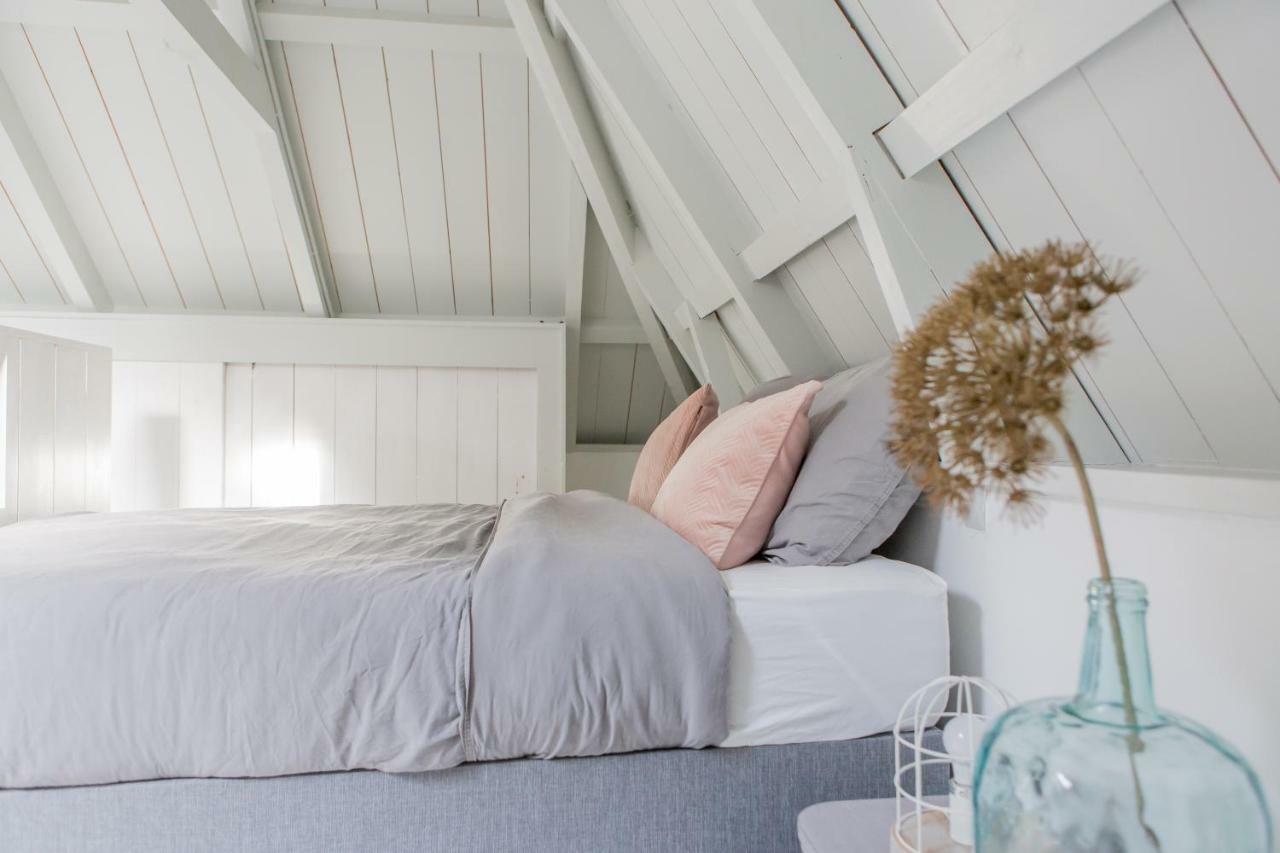 Bed and Breakfast De Friese Wouden Suameer Exterior foto